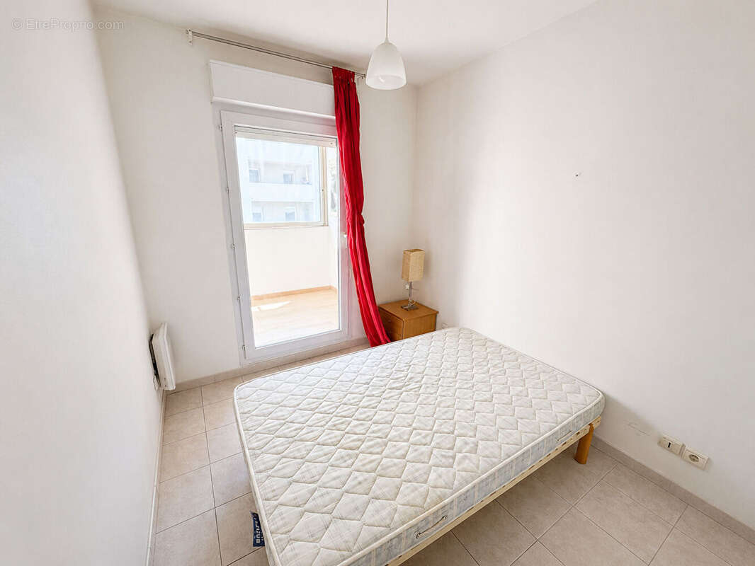 Appartement à MARSEILLE-6E