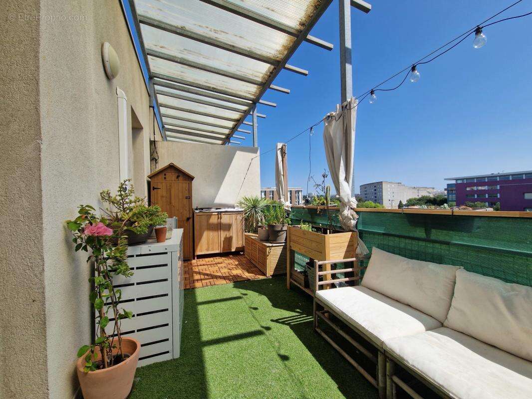 Appartement 65 m² 2 chambres terrasse garage et piscine - photo 8