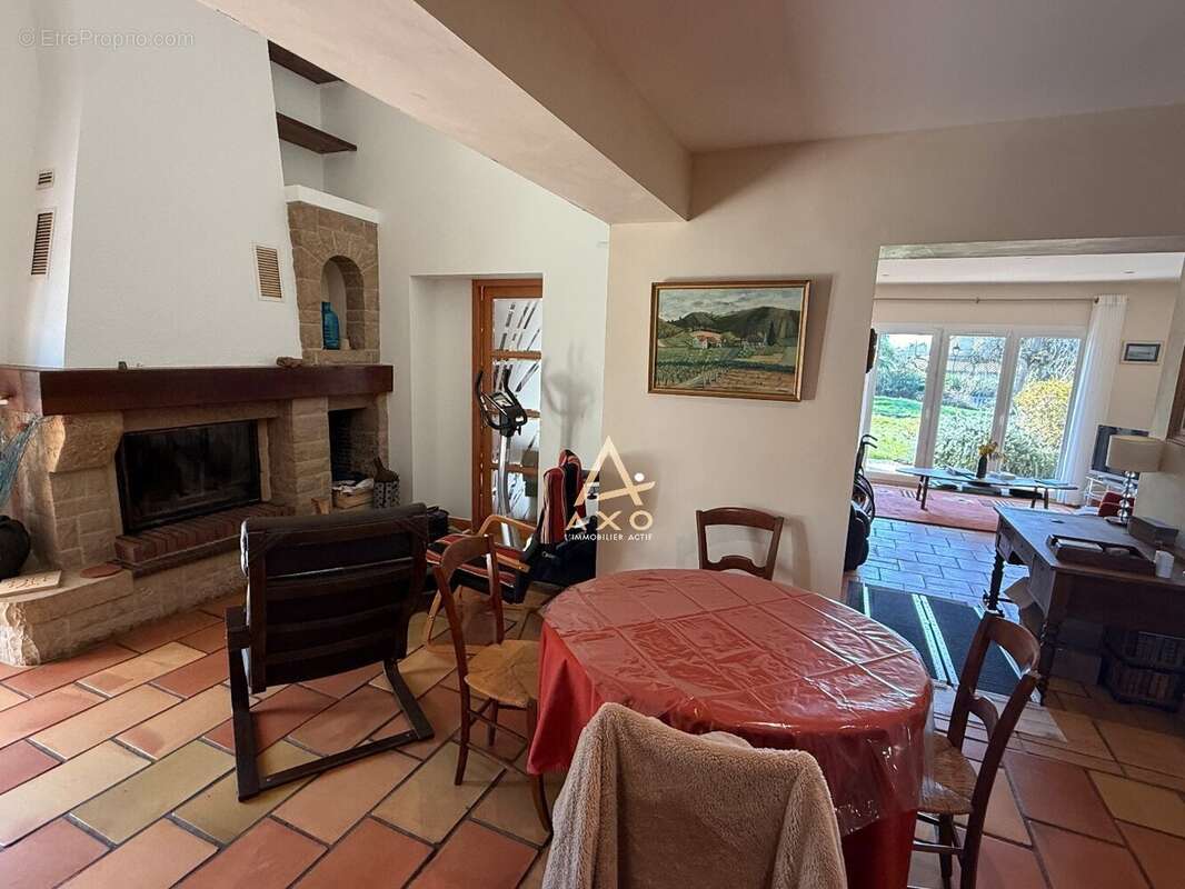 Maison à SAINT-GENIES-BELLEVUE