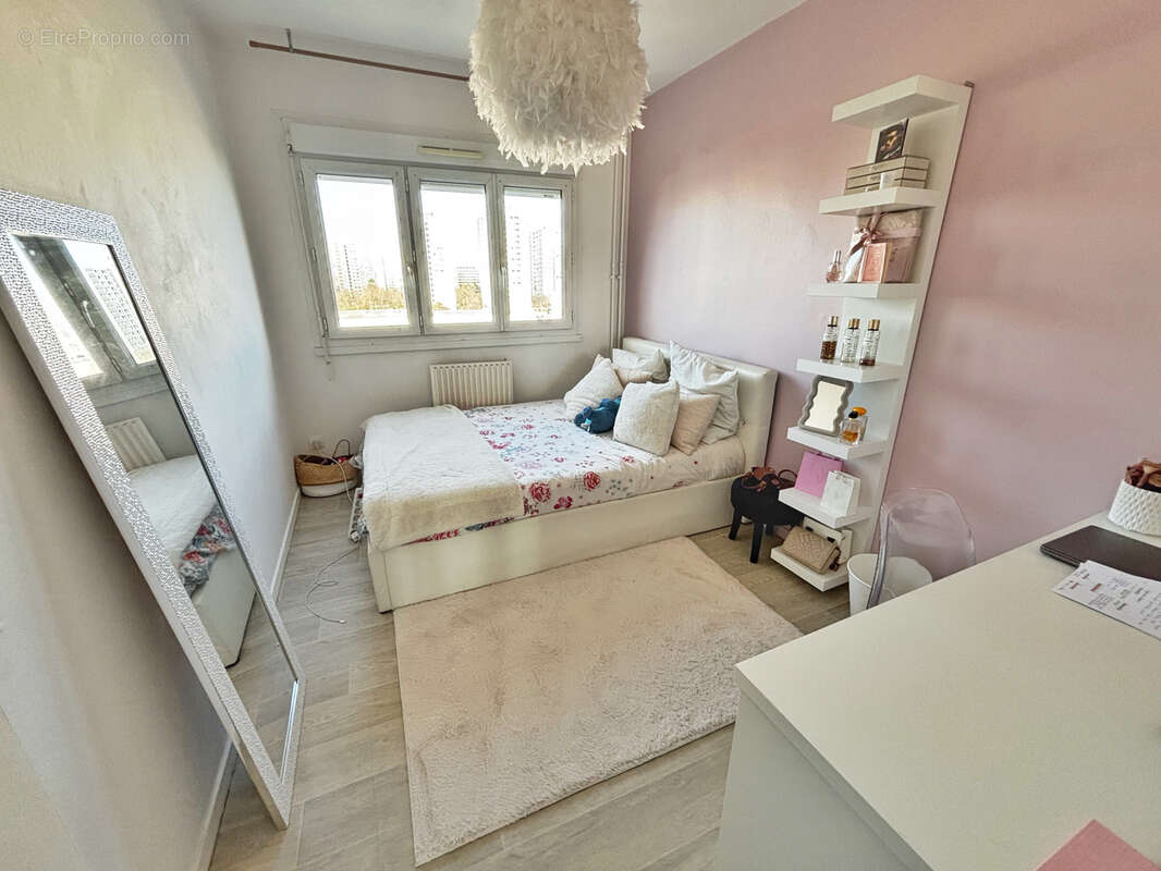 Appartement à VENISSIEUX