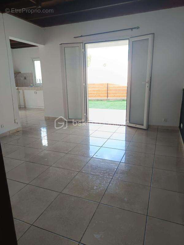 Belle maison située à la Rivière Saint Louis - photo 11