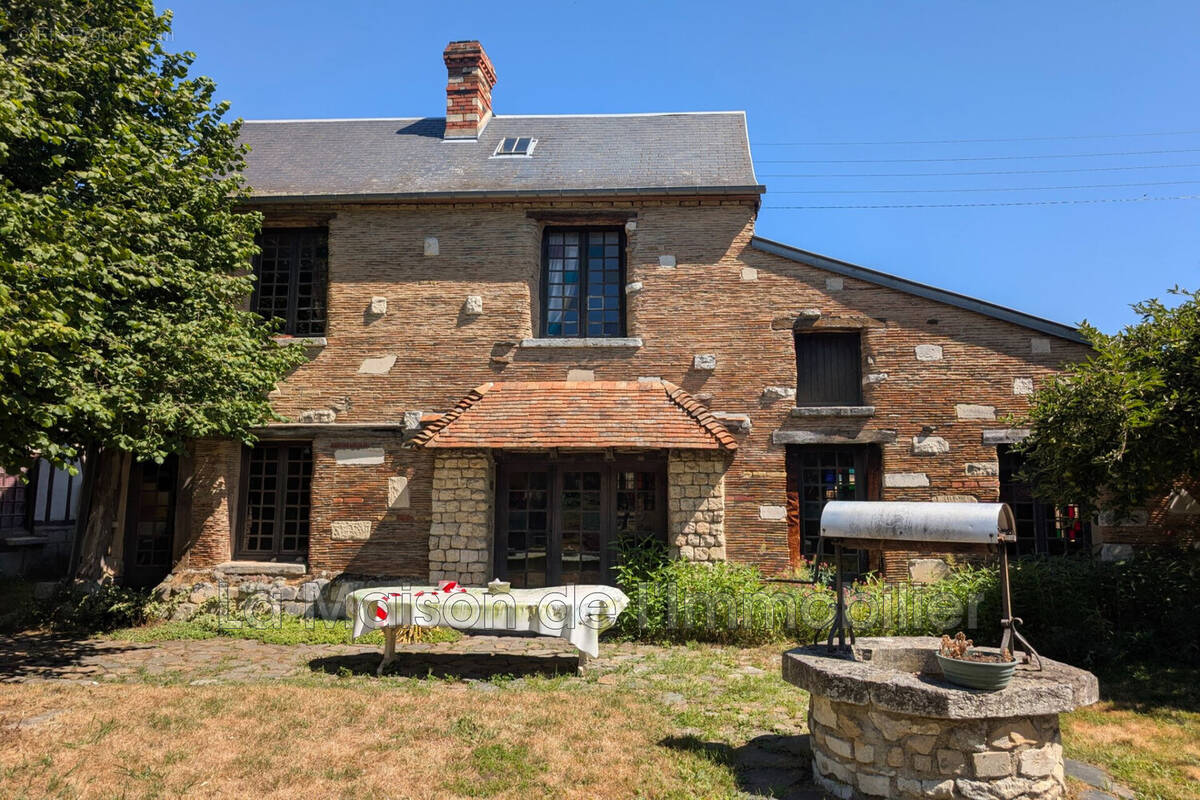Maison à CAUDEBEC-LES-ELBEUF