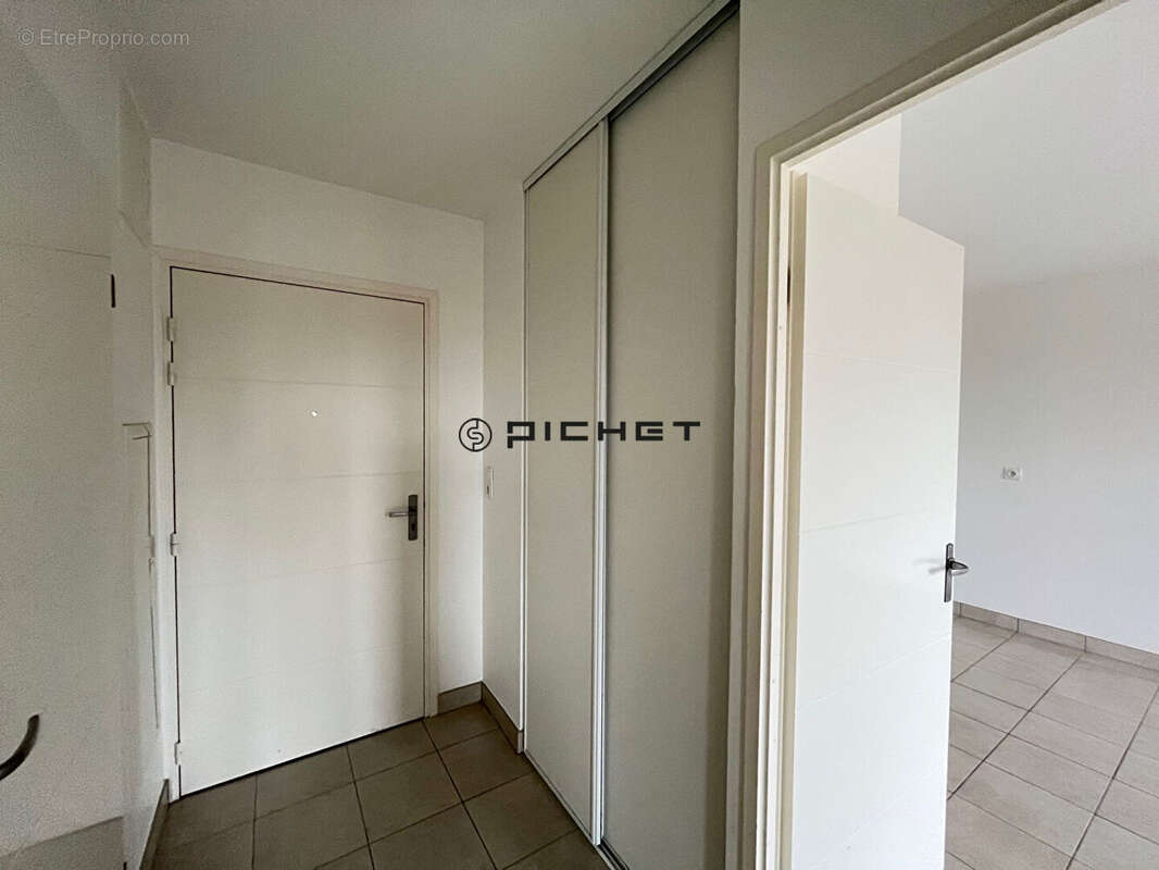 Appartement à LUCE