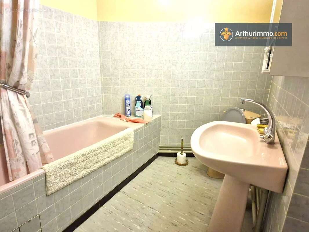 Maison à MONTFERRIER