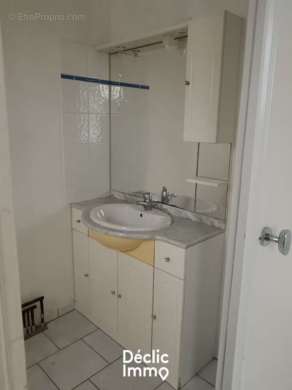 Maison à BRIZAMBOURG