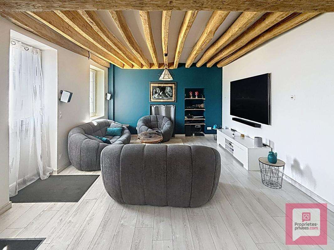 Maison à EPERNON