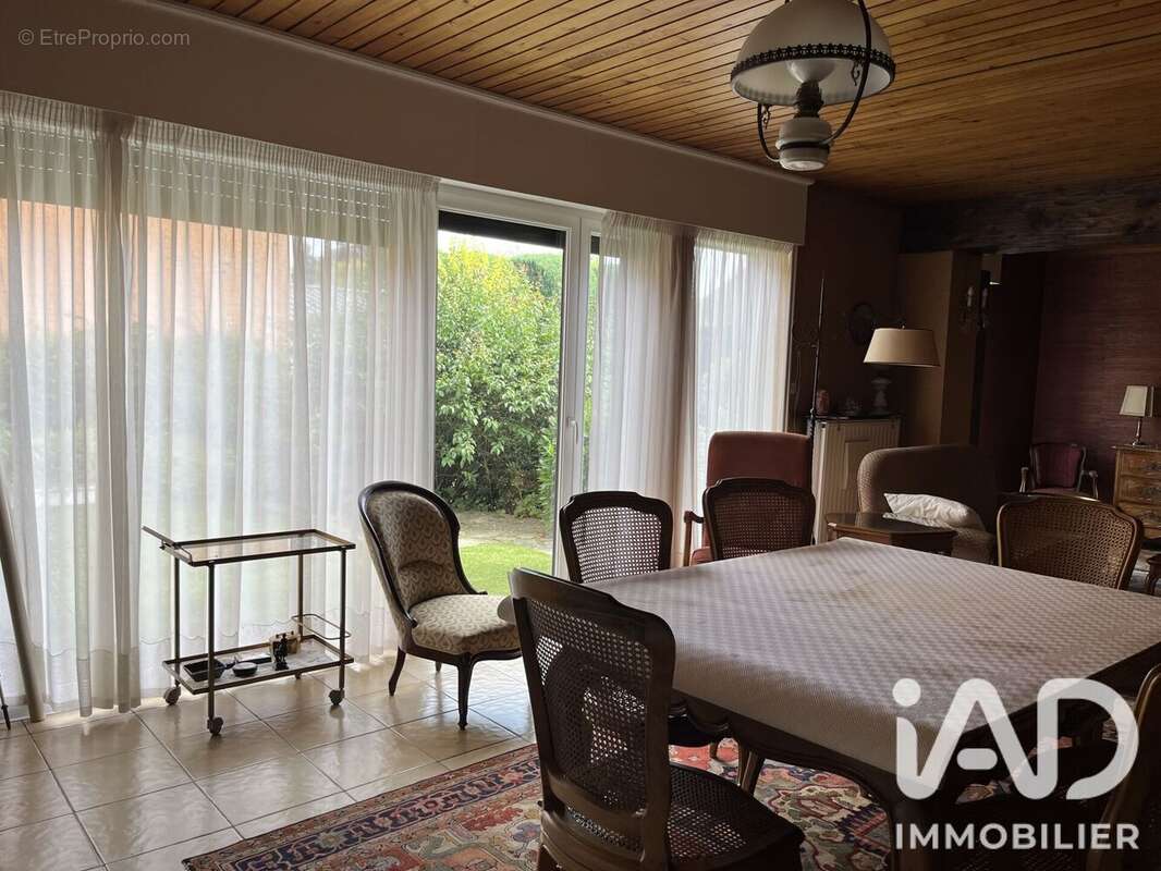 Maison 117 m² à Valenciennes  - photo 4