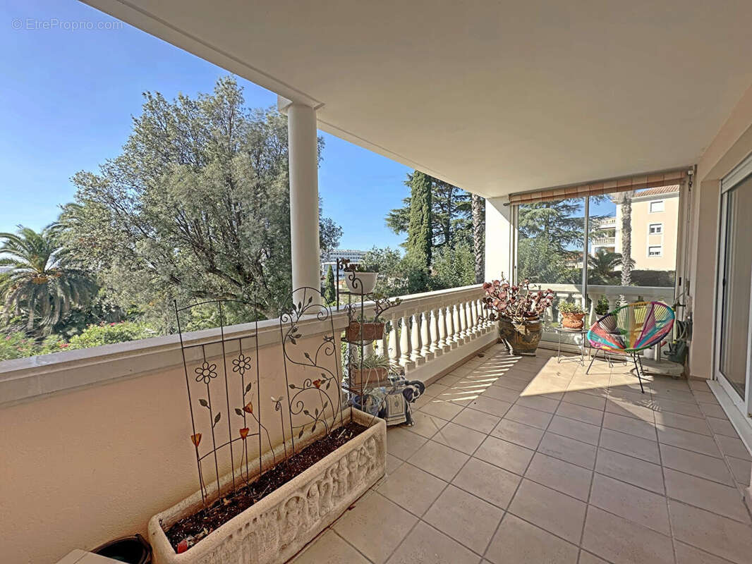 Appartement à FREJUS