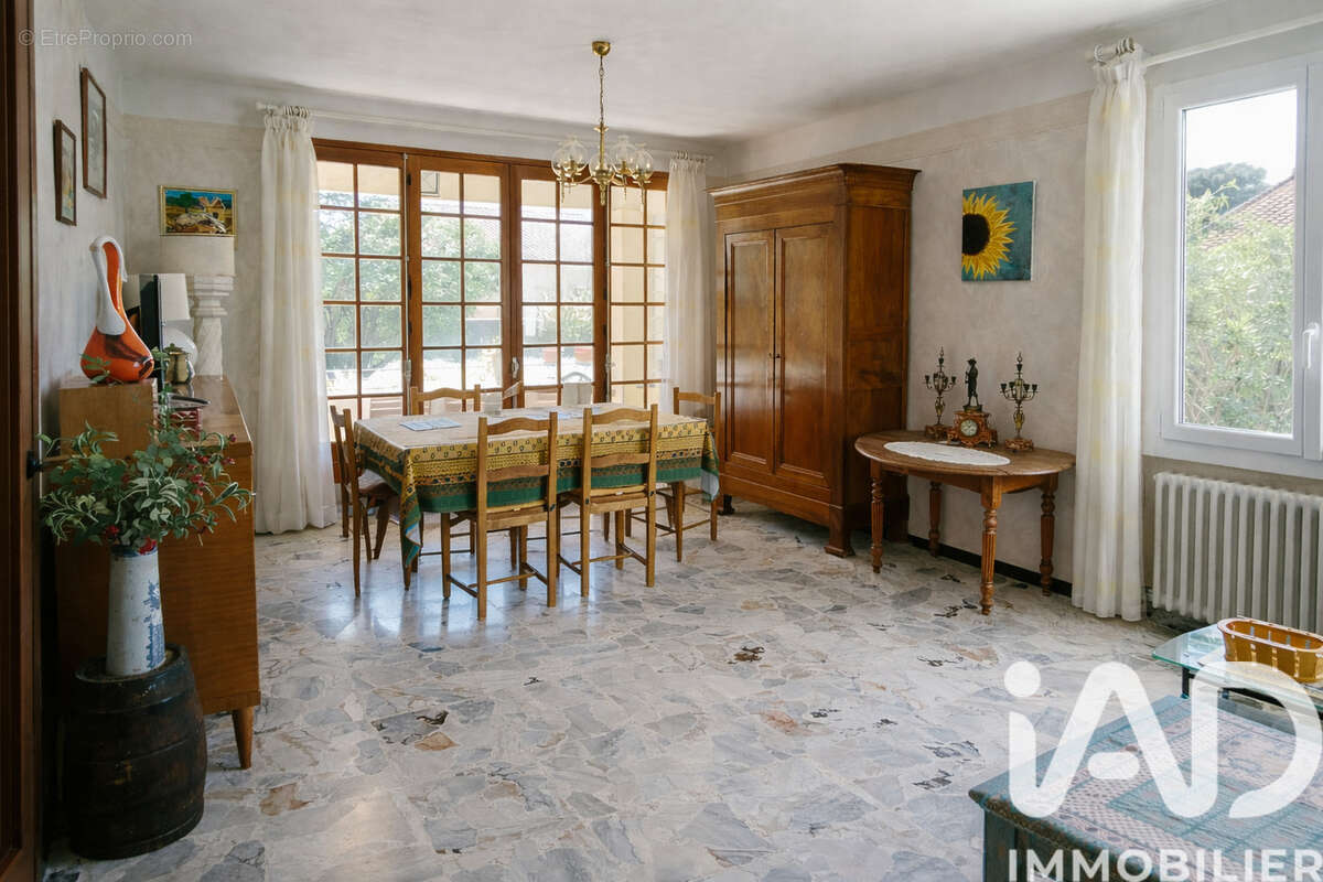 Photo 3 - Maison à SAINT-CHAMAS