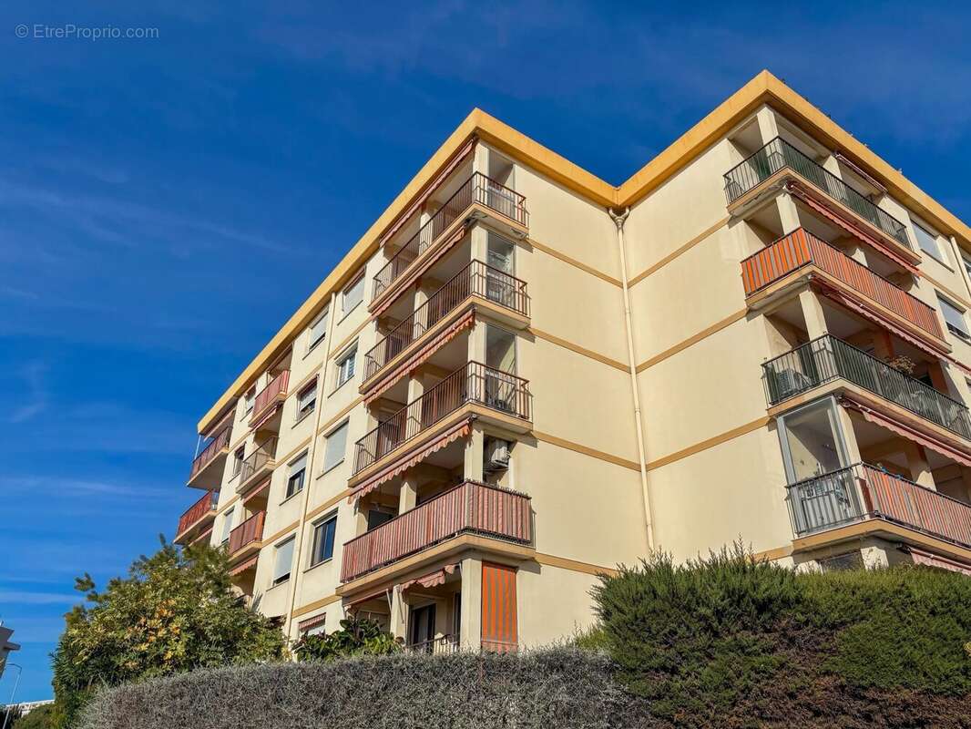 Appartement à CAGNES-SUR-MER