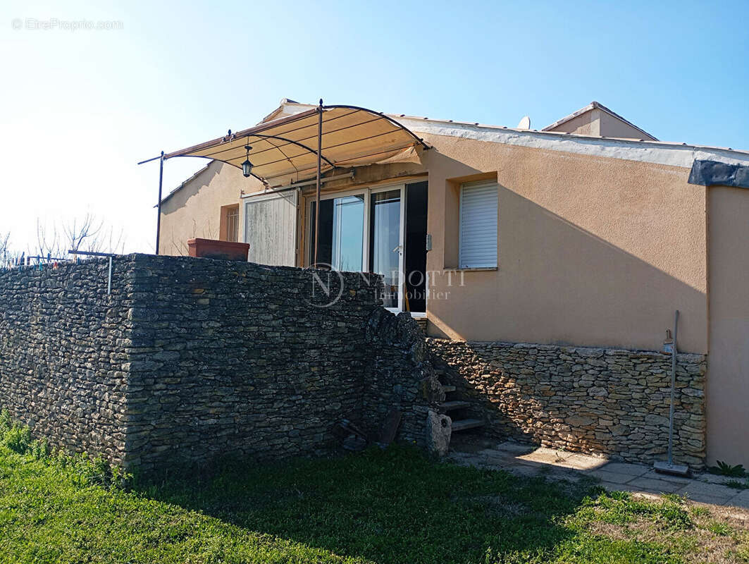 Maison à CABRIERES-D'AVIGNON