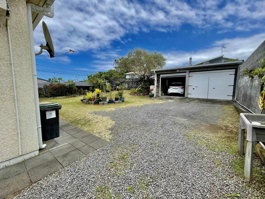 Maison à SAINT-JOSEPH