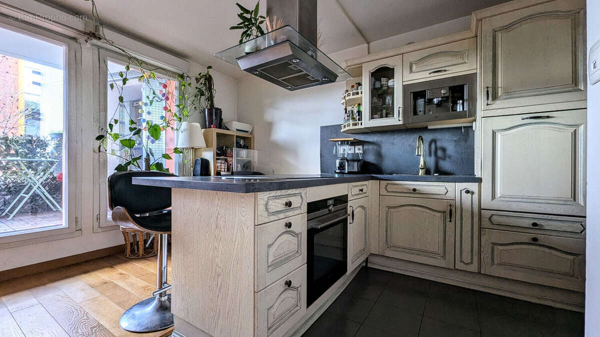 Appartement à SAINT-DENIS