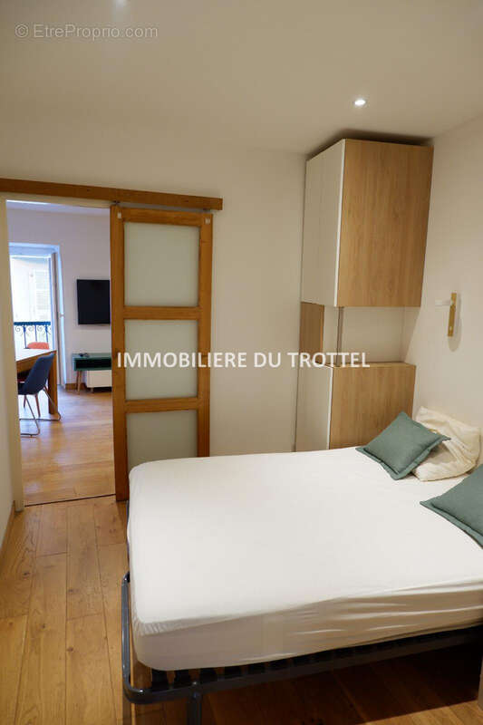 En exclusivite - au coeur de la vieille ville - photo 10