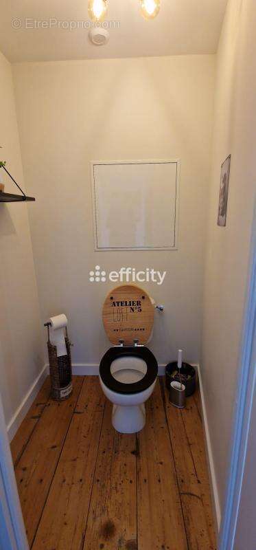 Maison à RUELLE-SUR-TOUVRE