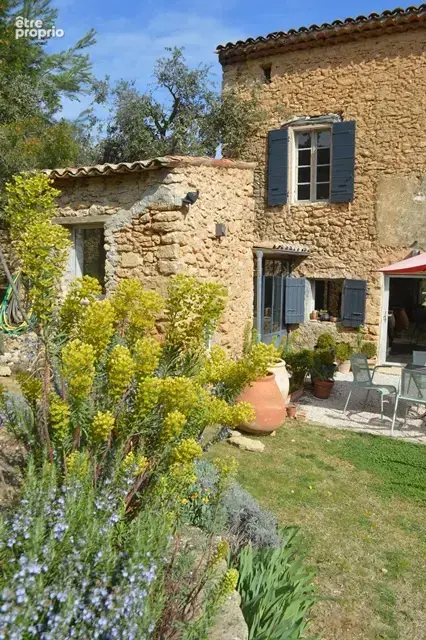 Peyrolles-en-Provence- 25 mn d' Aix-en-Provence -Authentique Mas avec piscine 136 m2 + dépendances - photo 2