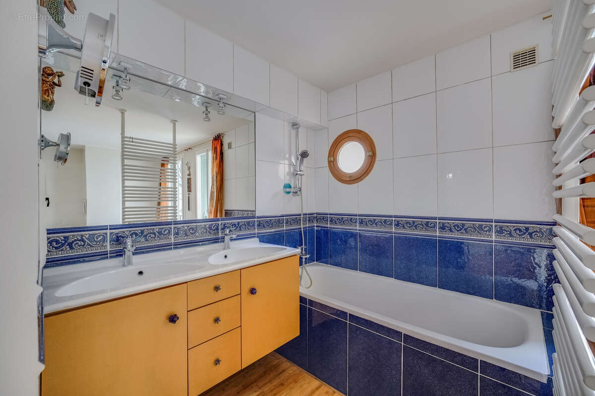 Appartement à PARIS-13E