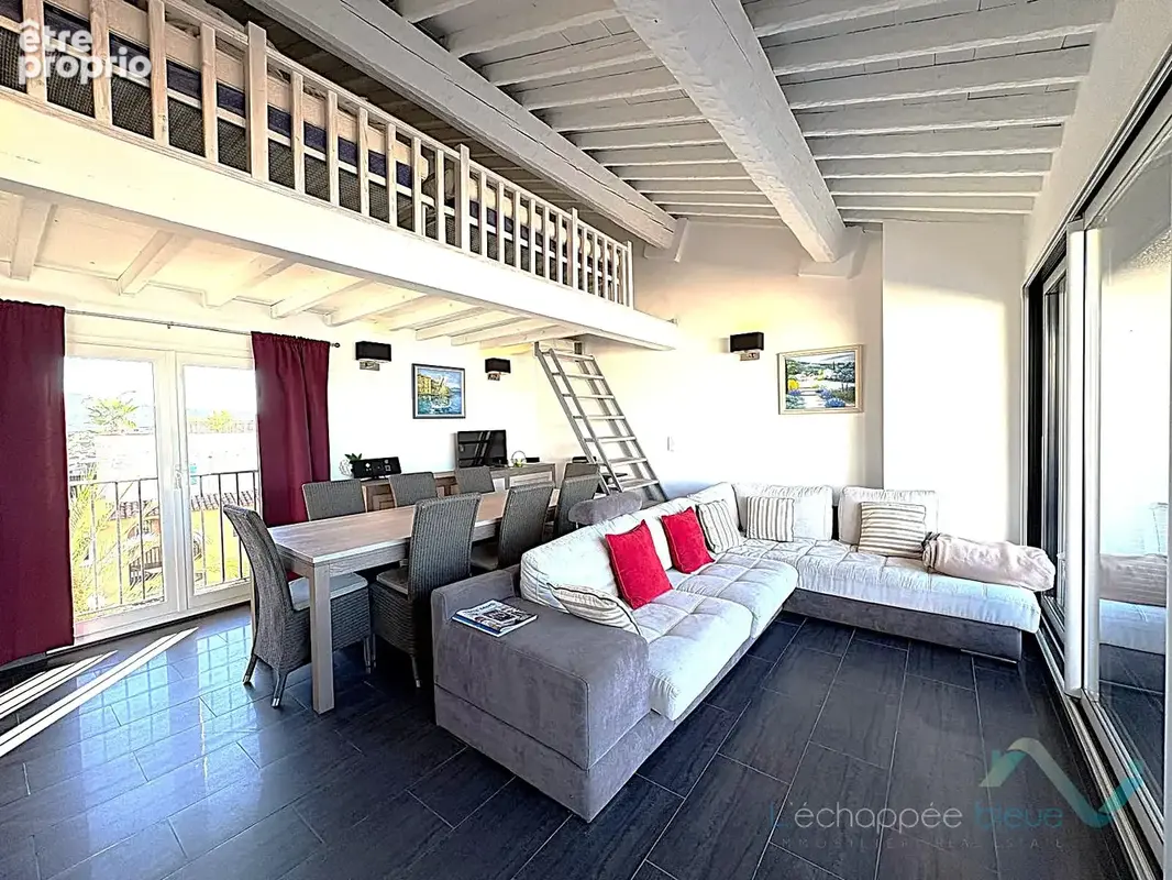 Vente appartement T4, place de parking et casier d'armement aux Marines de Cogolin - photo 3