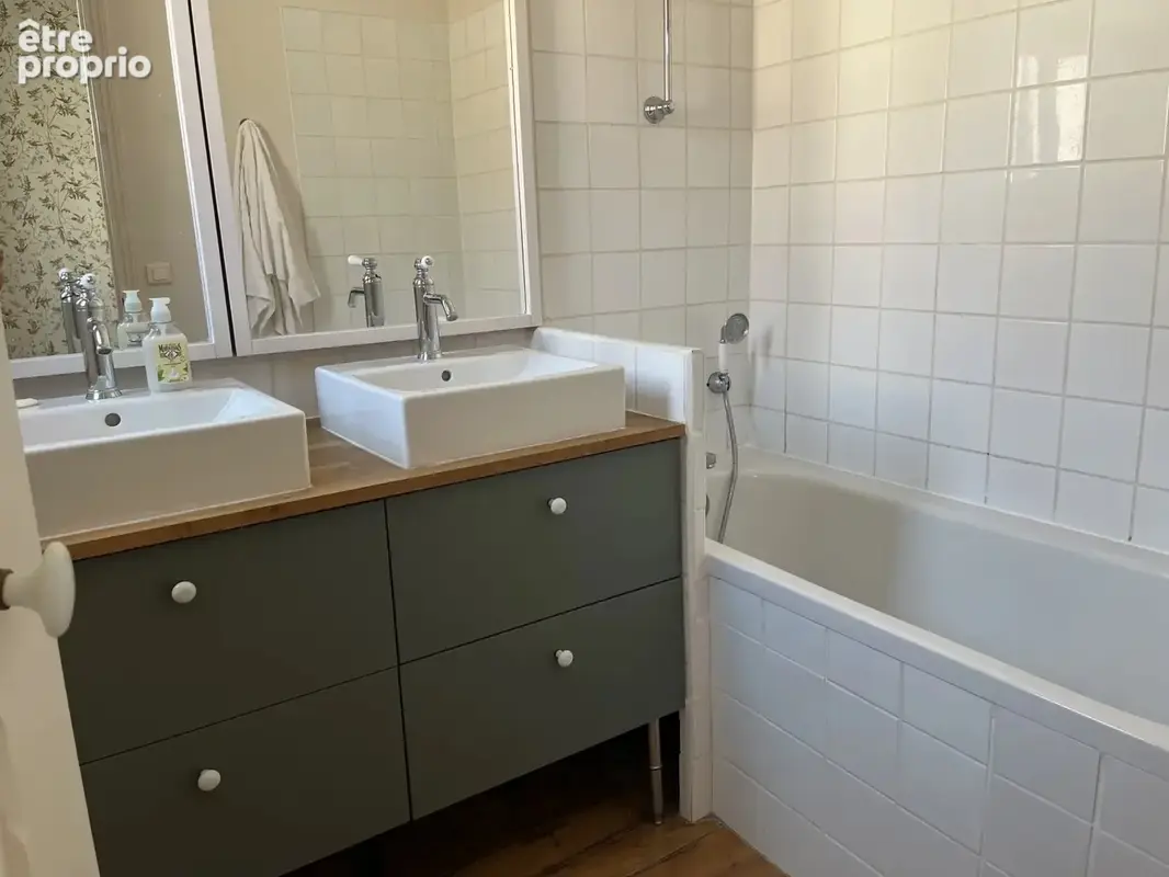Quartier Saint Acheul / Maison lumineuse avec extérieur - photo 12
