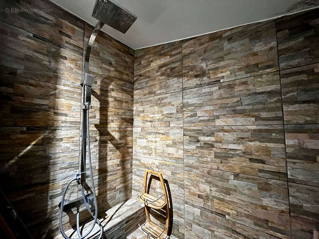 Appartement à L&#039;ISLE-SUR-LA-SORGUE