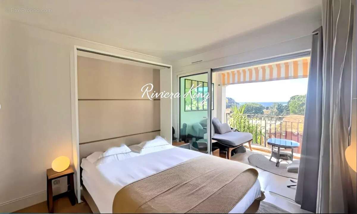 Appartement à VILLEFRANCHE-SUR-MER