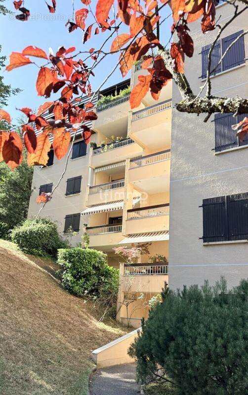 Appartement à SAINTE-FOY-LES-LYON
