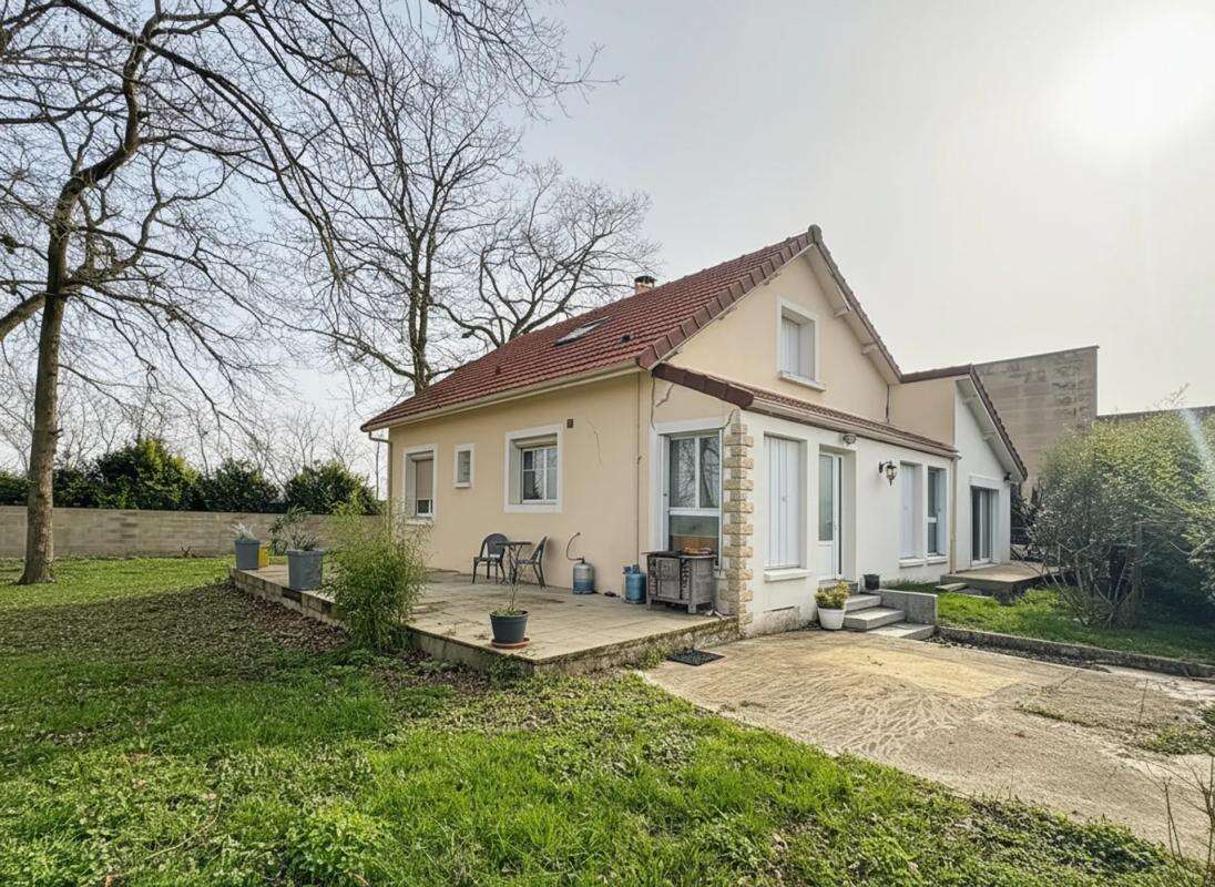 Maison à LAIGNEVILLE