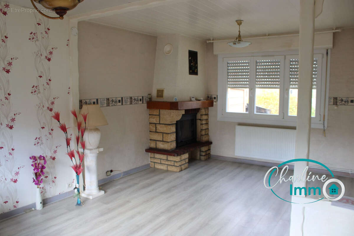 Maison à AILLY-SUR-SOMME