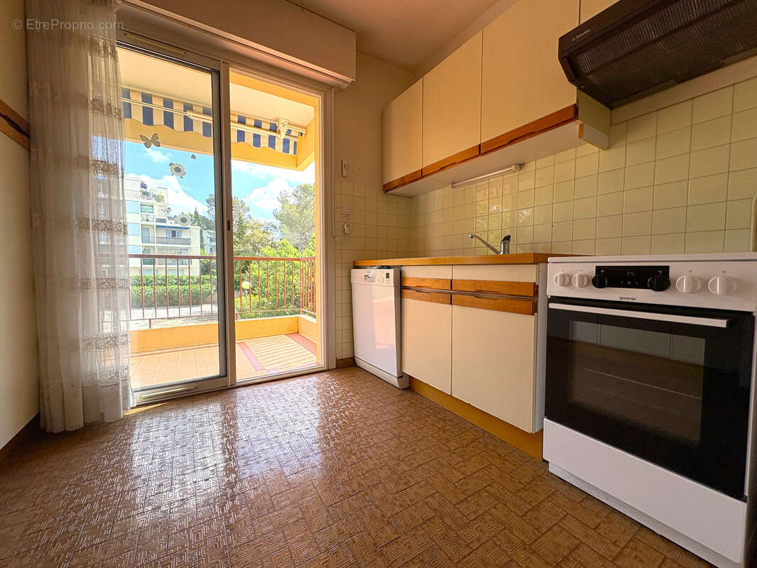 Appartement 3 pièces Coeur de Boulouris - photo 4
