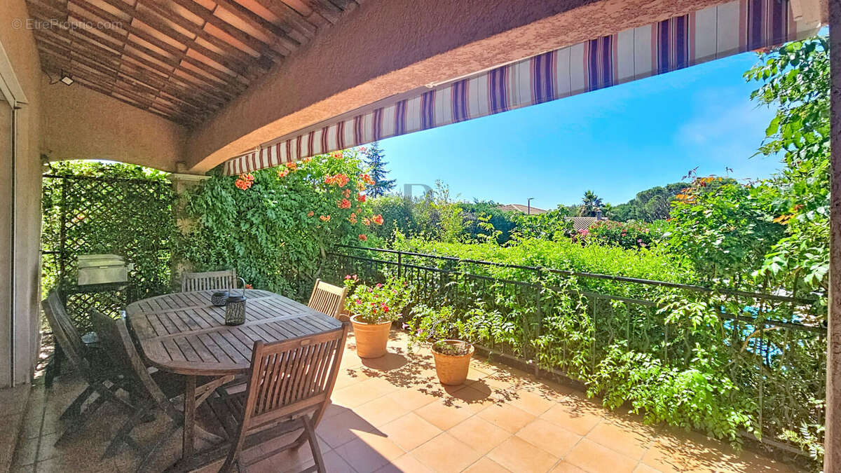 Maison à FREJUS