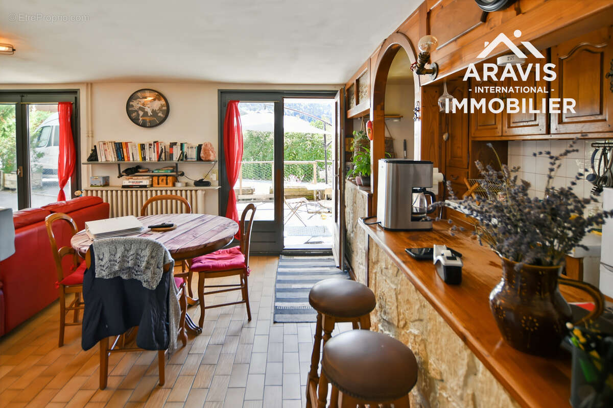 Apparemment avec jardin et terrasse donnant sur le Bargy - photo 4