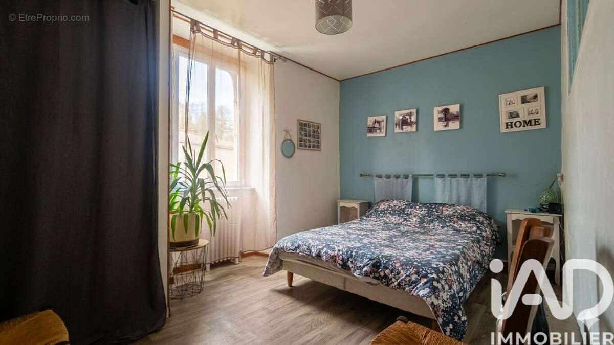 Maison 113 m² à Lacaune  - photo 8