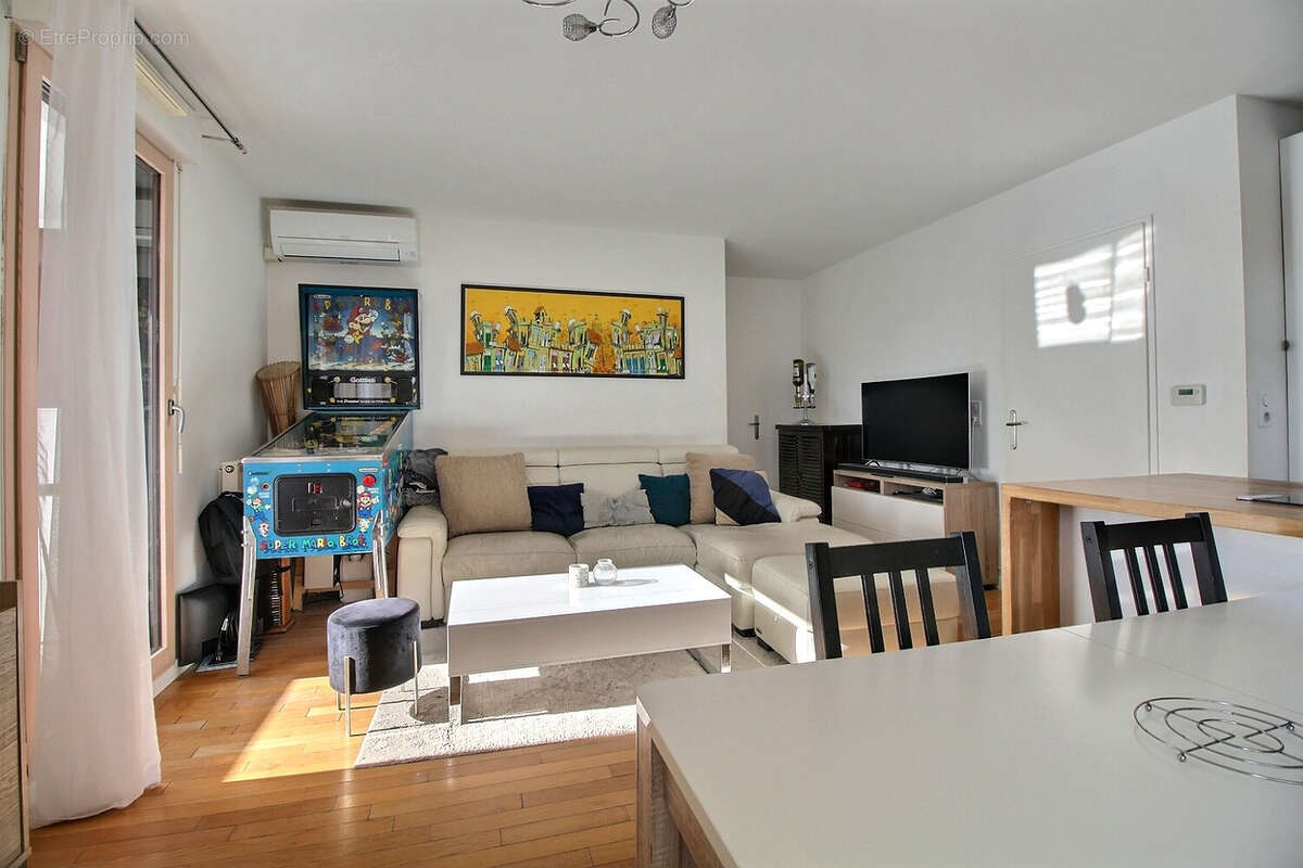 Appartement à COLOMBES