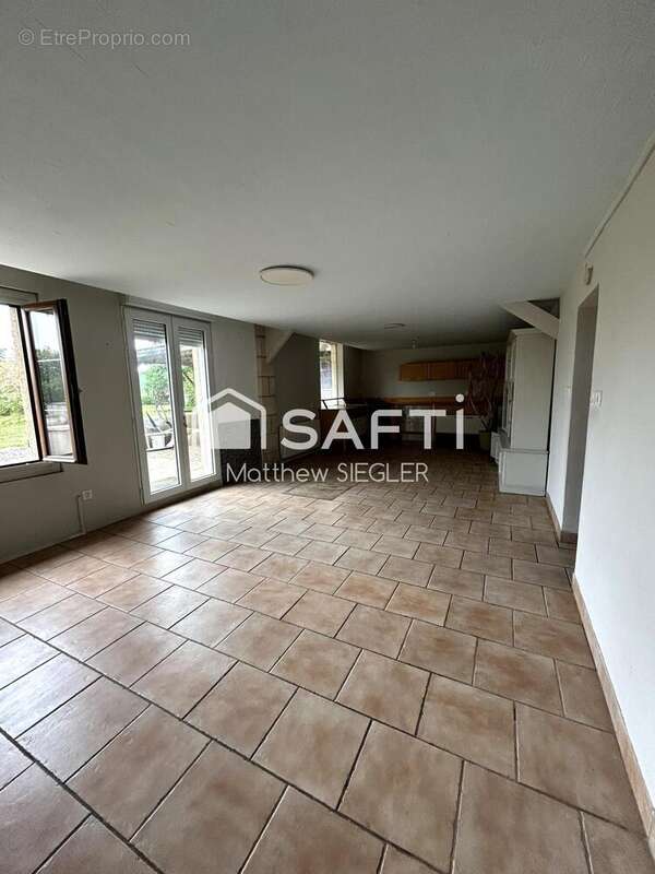 Photo 5 - Maison à LONGUE-JUMELLES