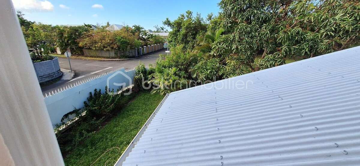BRAS-PANON – Maison familiale de 132 m² avec jardin de 517 m² – 4 chambres - photo 8
