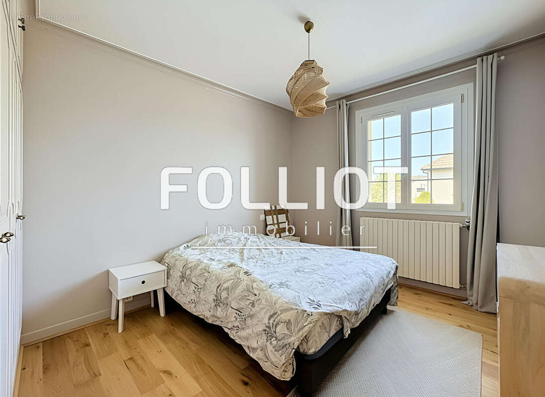 A vendre verson  maison 135m²  4 ch plain-pied sous-sol jardin - photo 7