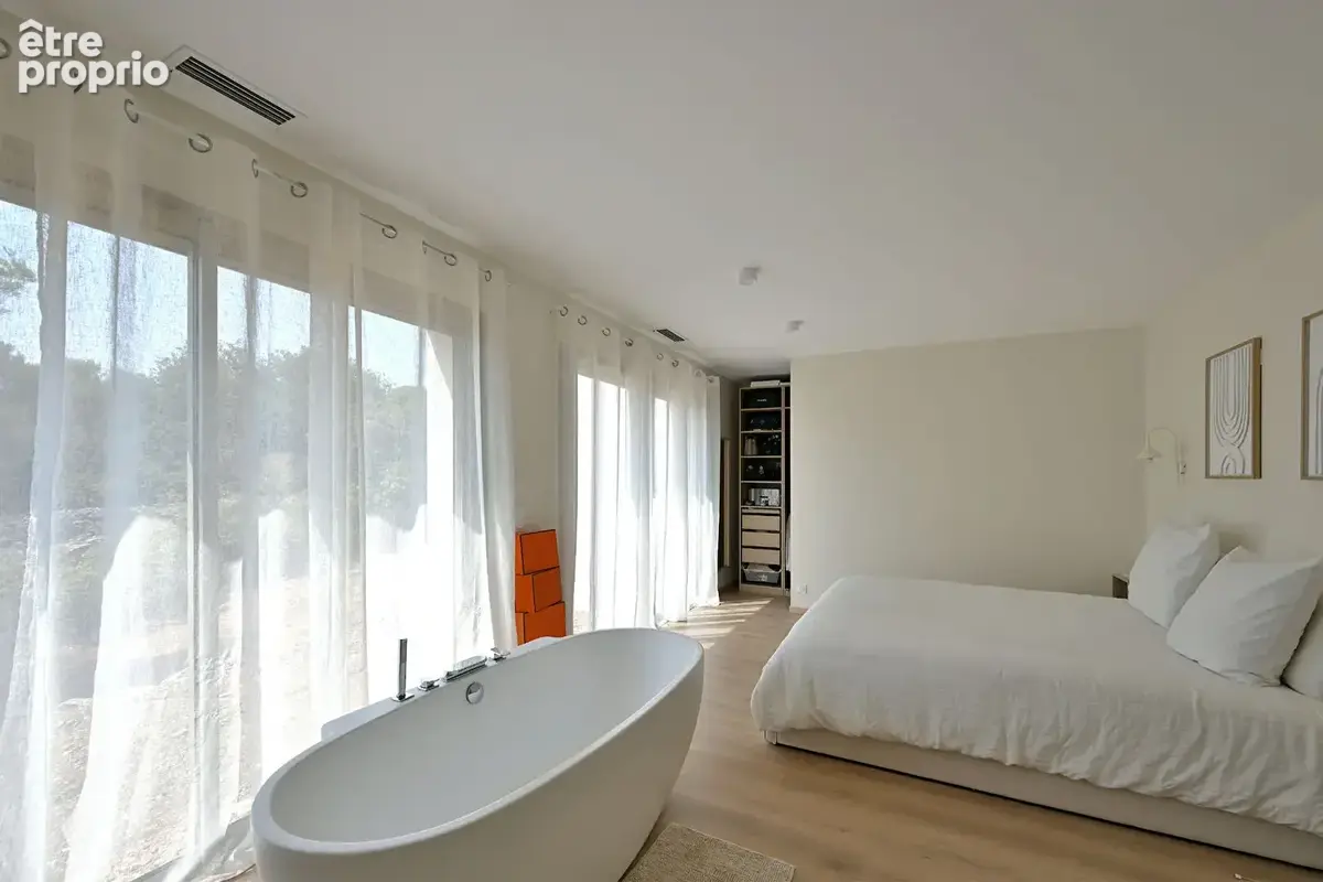 NIMES-TERRES DE ROUVIERE-Villa Contemporaine Neuve de plain-pied - photo 17