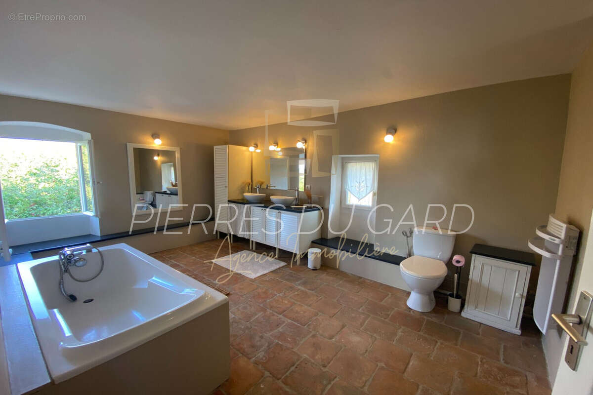 Maison à LA BRUGUIERE