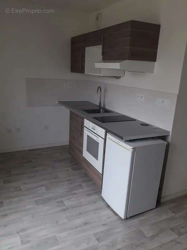 Appartement de 32m² Récent 2017 Tram - photo 3