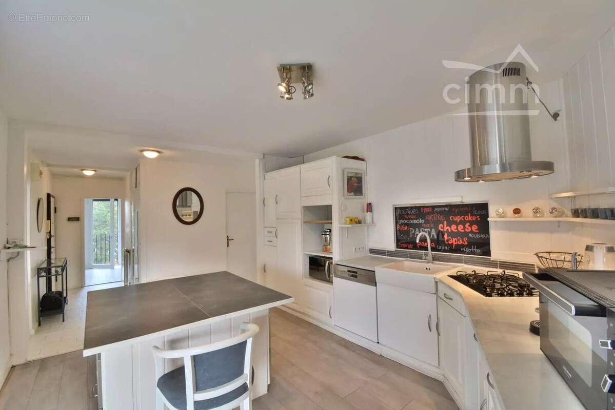 Appartement à SAINT-CYPRIEN