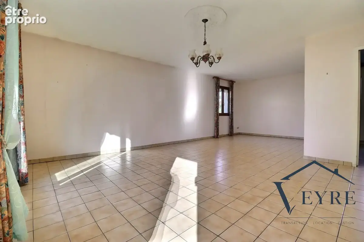 Maison 4 pièces 85 m² à vendre à Lezoux (63190) - photo 5