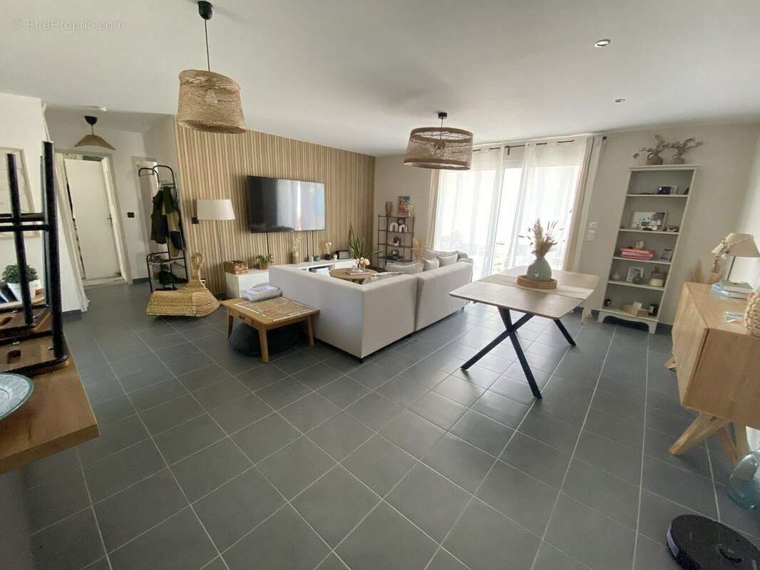 Maison 97 m² à Saint-Germain-Du-Puch  - photo 7