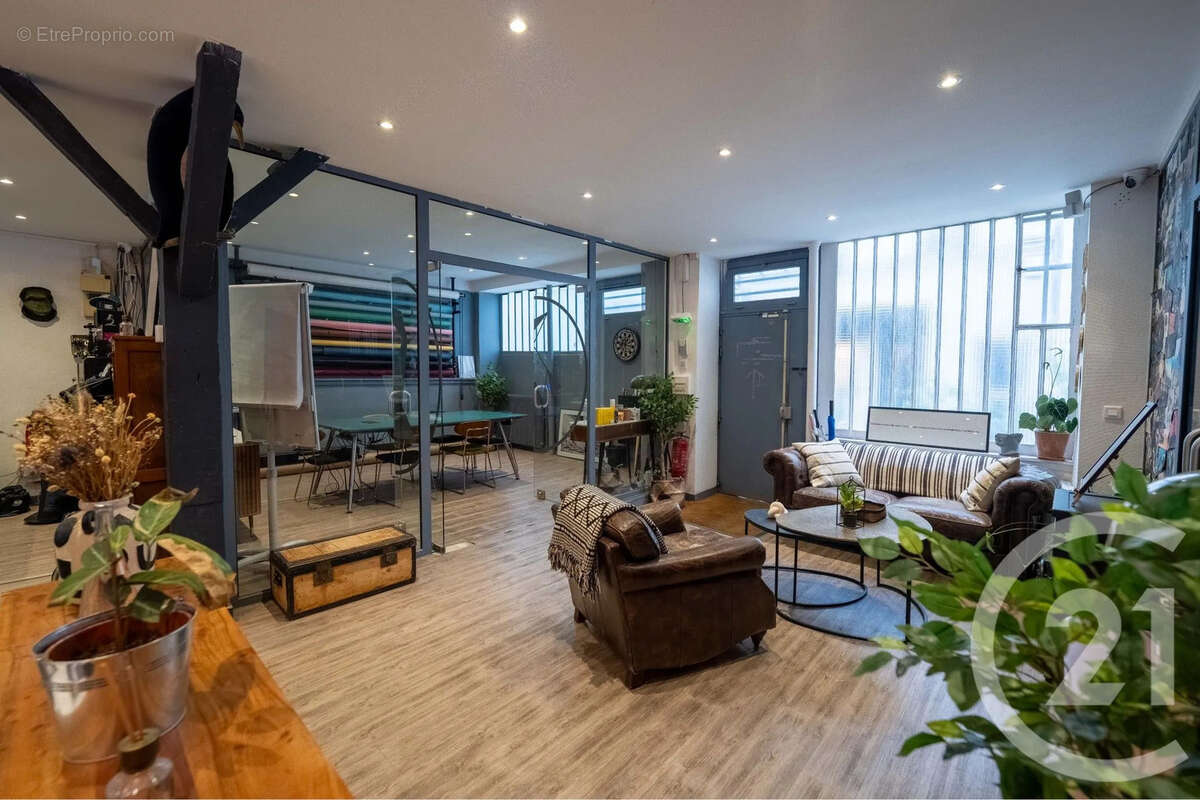 Appartement à PARIS-11E