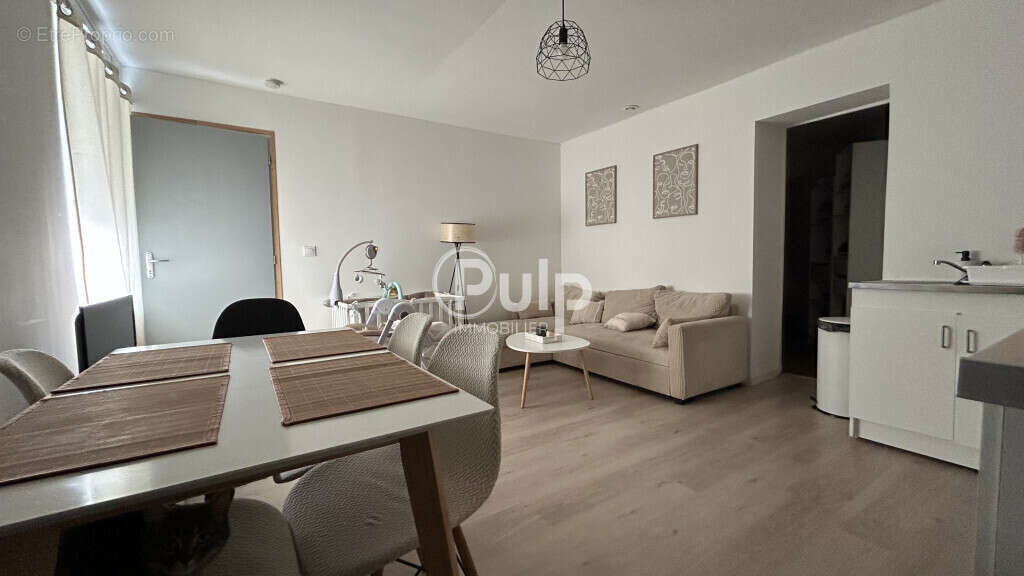 Appartement à GRENAY
