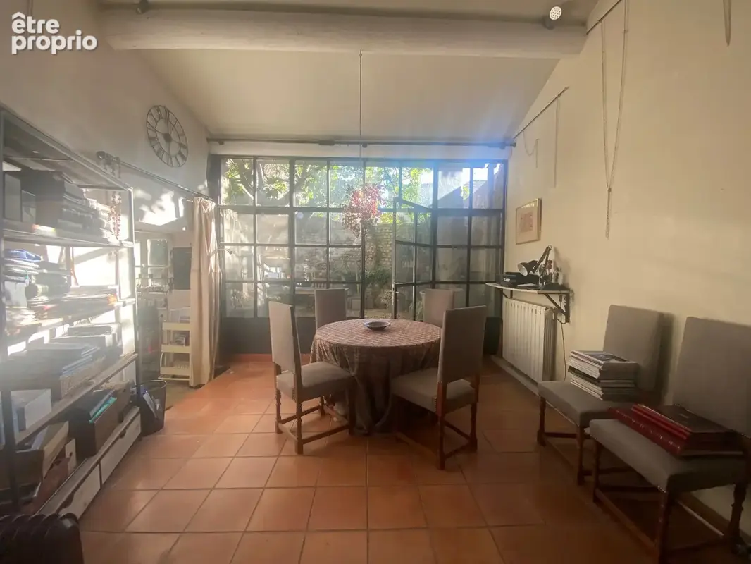 Maison de ville avec jardin et garage. - photo 8