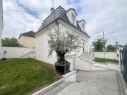 Maison à SARTROUVILLE
