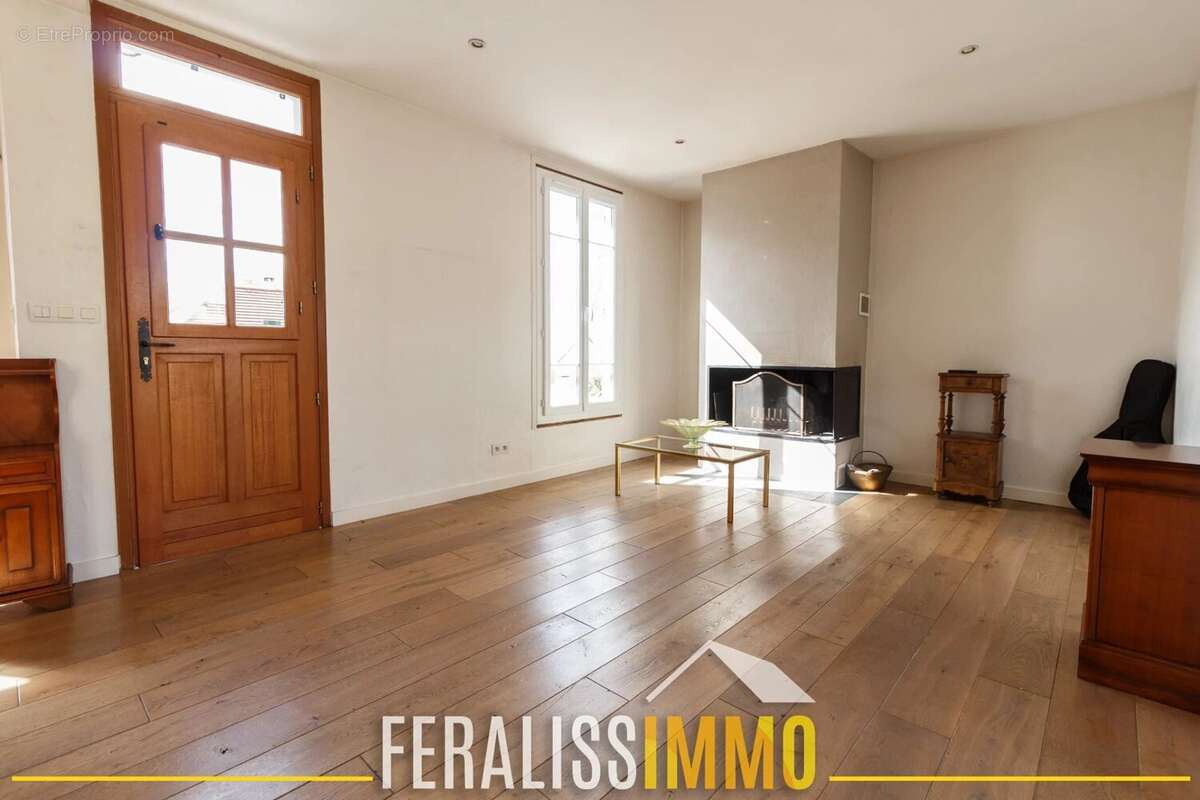 Maison à CONFLANS-SAINTE-HONORINE