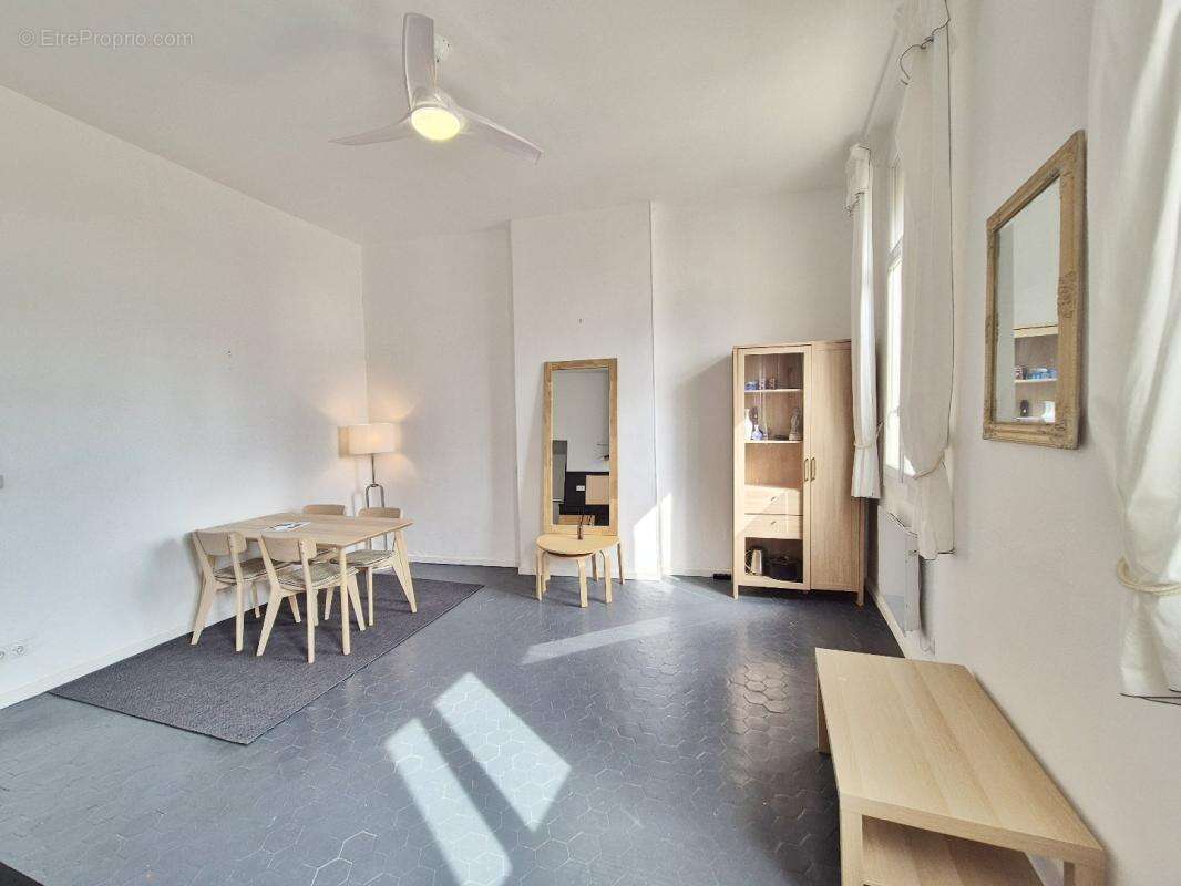 Appartement à BEZIERS