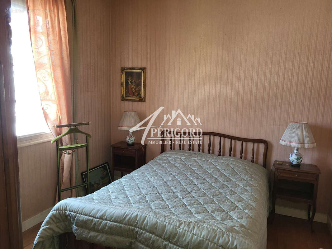 Appartement 235 m² à Bergerac  - photo 5