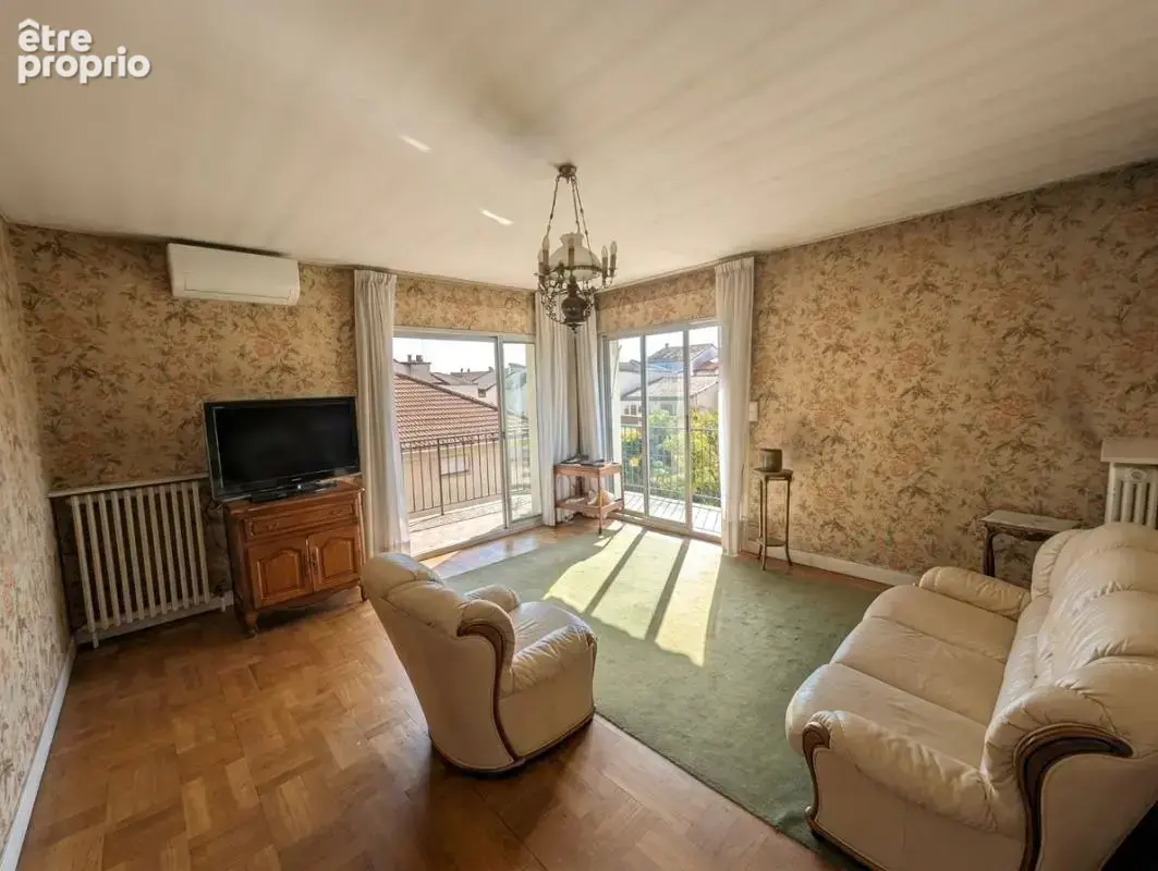 Maison individuelle T7 – 169 m²  Grand potentiel, jardin piscinable & emplacement idéal - photo 11